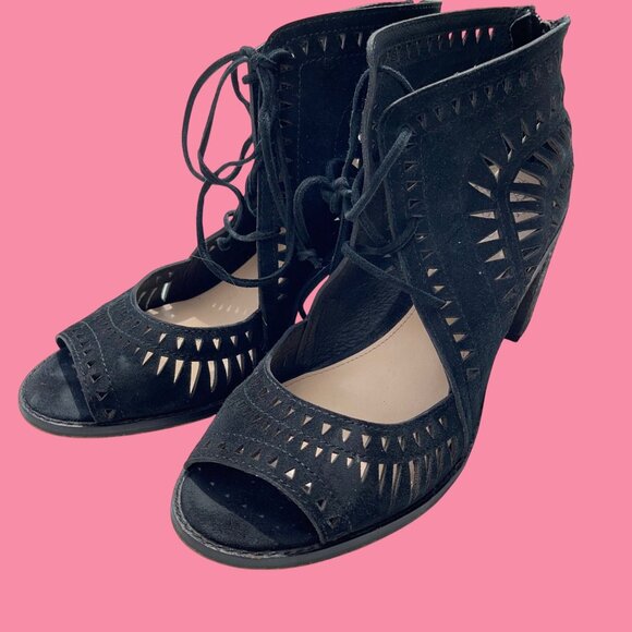 Vince Camuto SIZE 10 Tarita Black Genuine Suede Cutout Block Heel Shoes Sandals - Picture 1 of 7